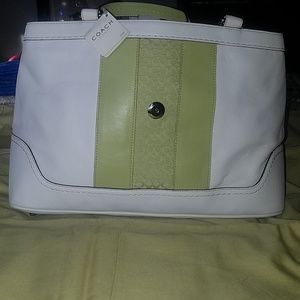 Coach  purse